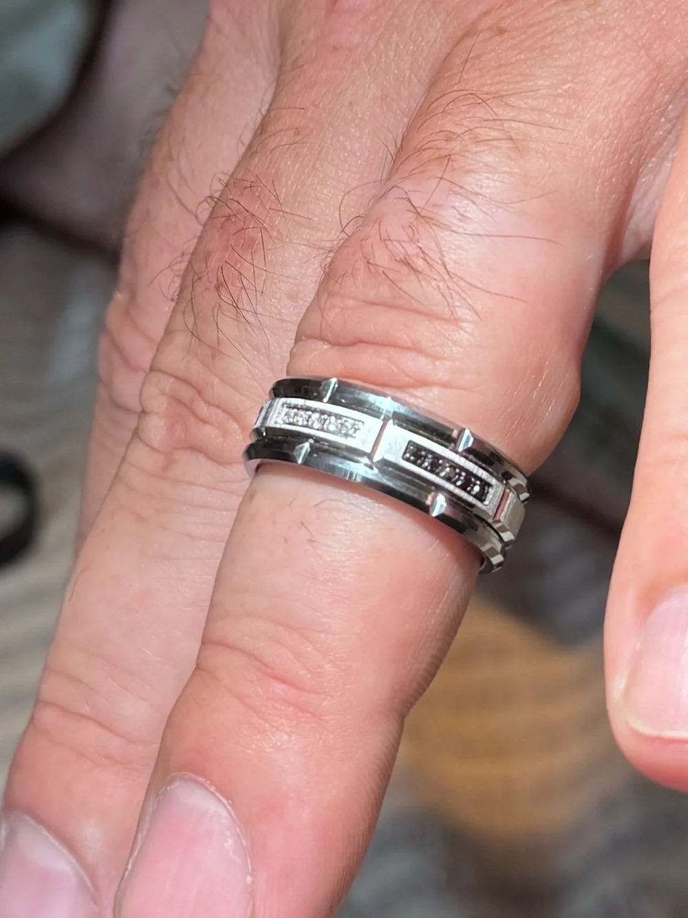 Men’s Tungsten Wedding Band. Size 10.